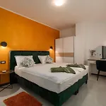 Keke Villa *