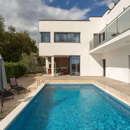 Keke * Rovinjsko Selo